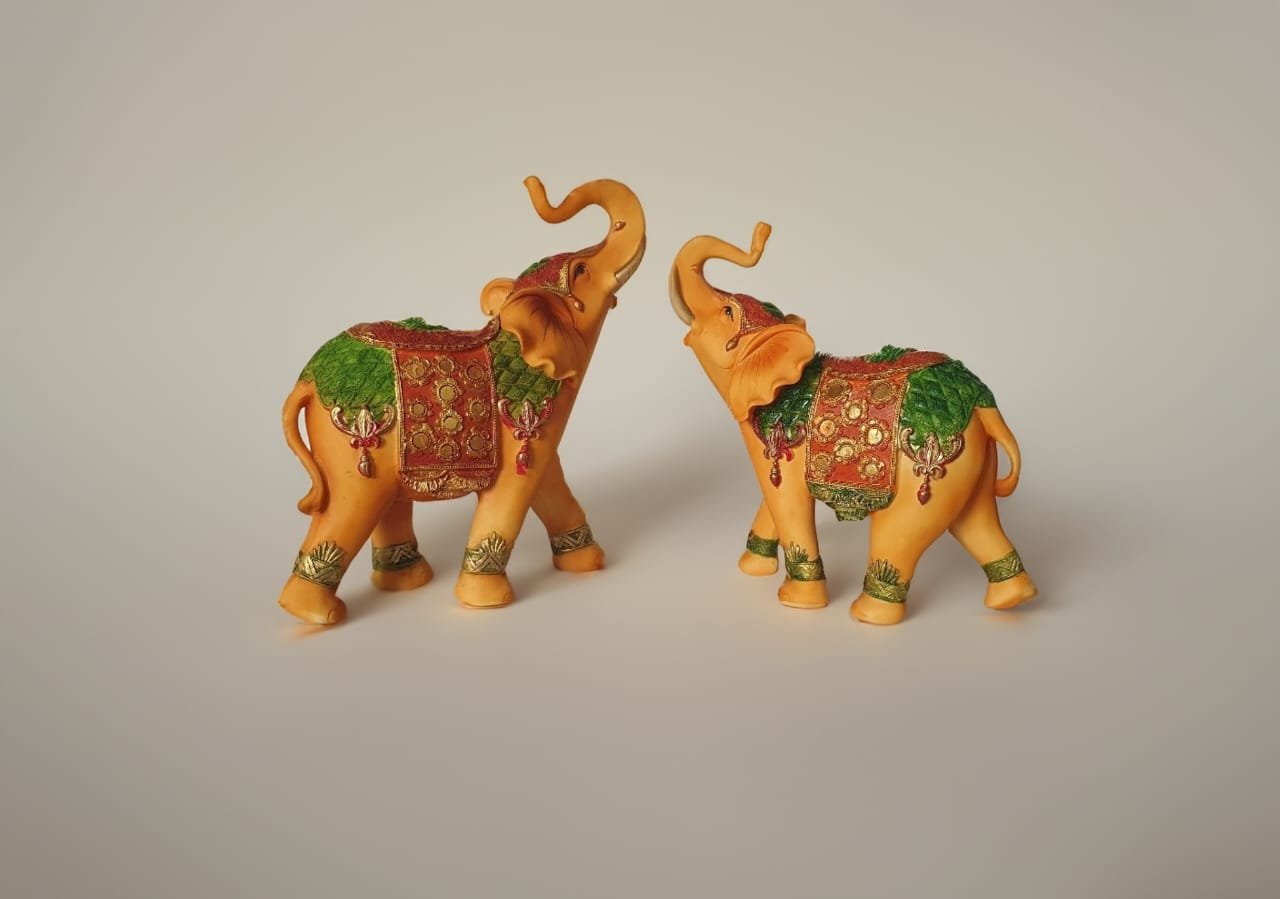 IMG-20231003-WA0105 Couple Elephant Statue - Image 1