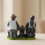 TCG 6.2" Dada Dadi Newspaper Cup Statue - Image 4